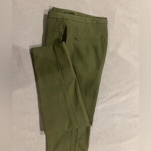Lululemon Women’s pants sz 8 like new